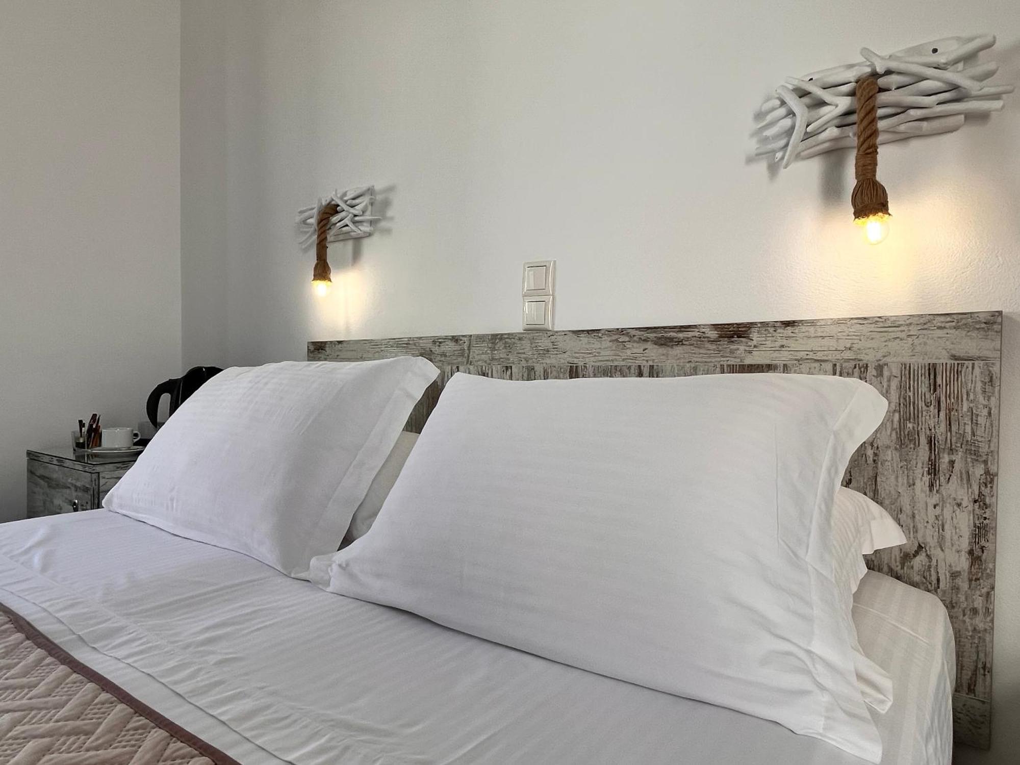 Christina Hotel, Adults Only, Heated Salt Water Pool Naousa  Room photo