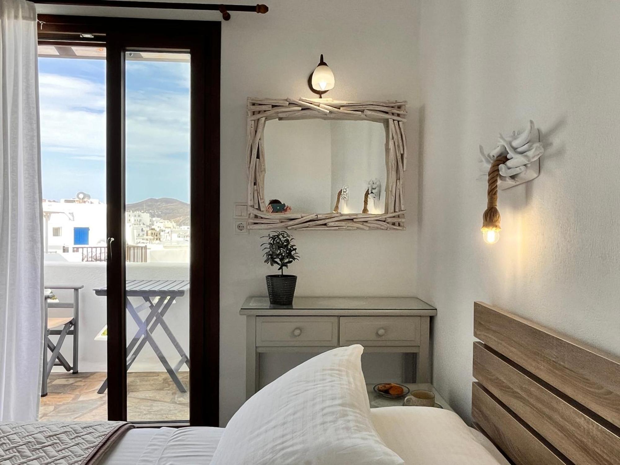 Christina Hotel, Adults Only, Heated Salt Water Pool Naousa  Room photo