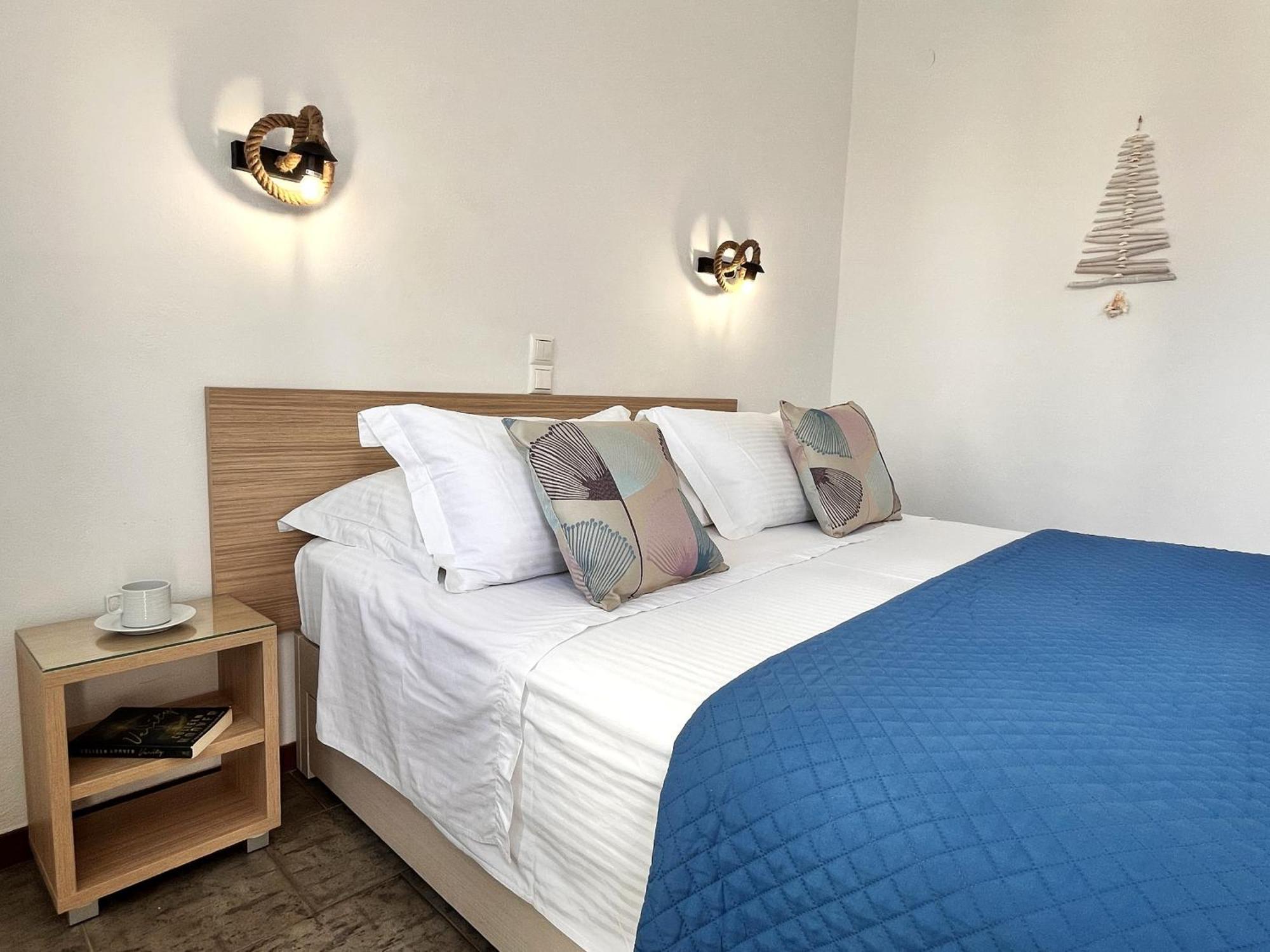 Christina Hotel, Adults Only, Heated Salt Water Pool Naousa  Room photo
